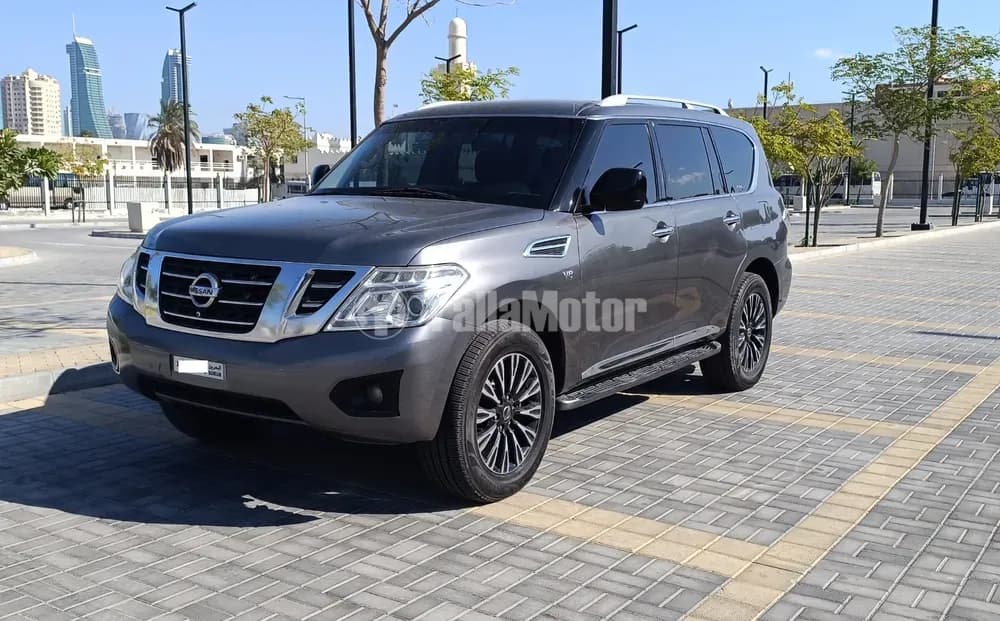 نيسان باترول 5.6L LE Type 2 2015 مستعملة