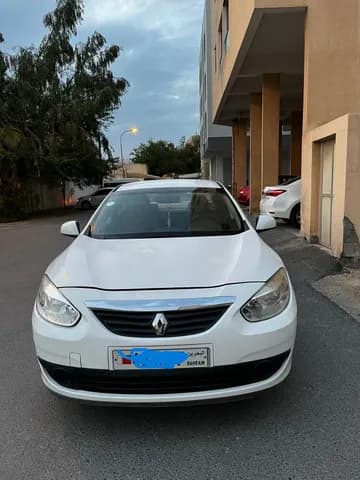 Used Renault Fluence 1.6L PE 2013 Used Renault Fluence 1.6L PE 2013 used_cars.forSale