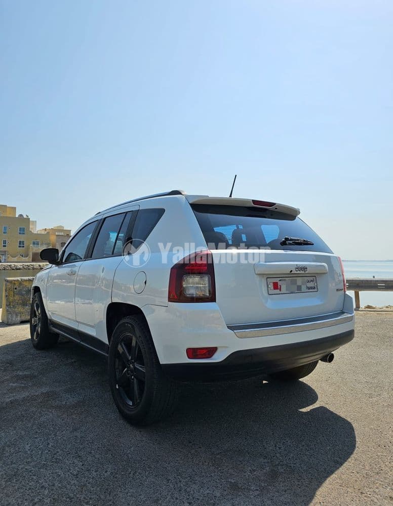 مستعملة جيب كومباس 2.4L Limited 4x4 2017