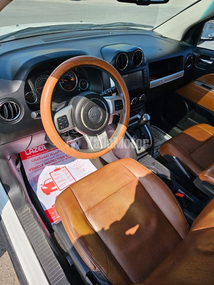 جيب كومباس 2.4L Limited 4x4 2017 مستعملة