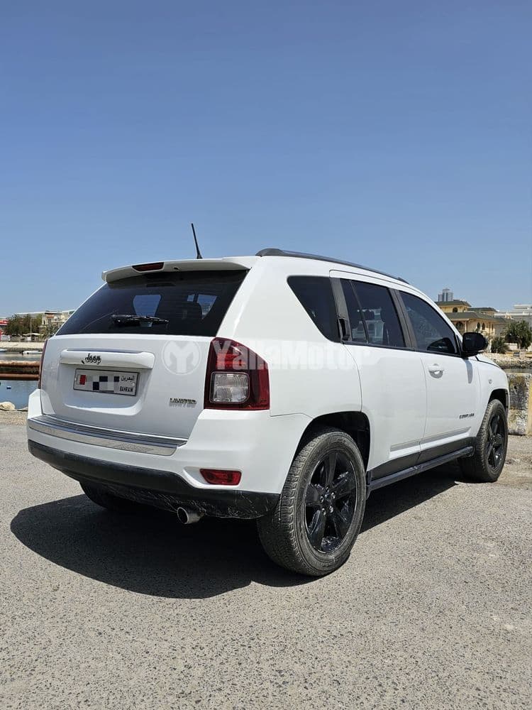 جيب كومباس 2.4L Limited 4x4 2017 مستعملة