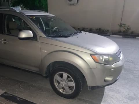 Used Mitsubishi Outlander 2.4L GLX (Mid Option) 2008 Used Mitsubishi Outlander 2.4L GLX (Mid Option) 2008 used_cars.forSale