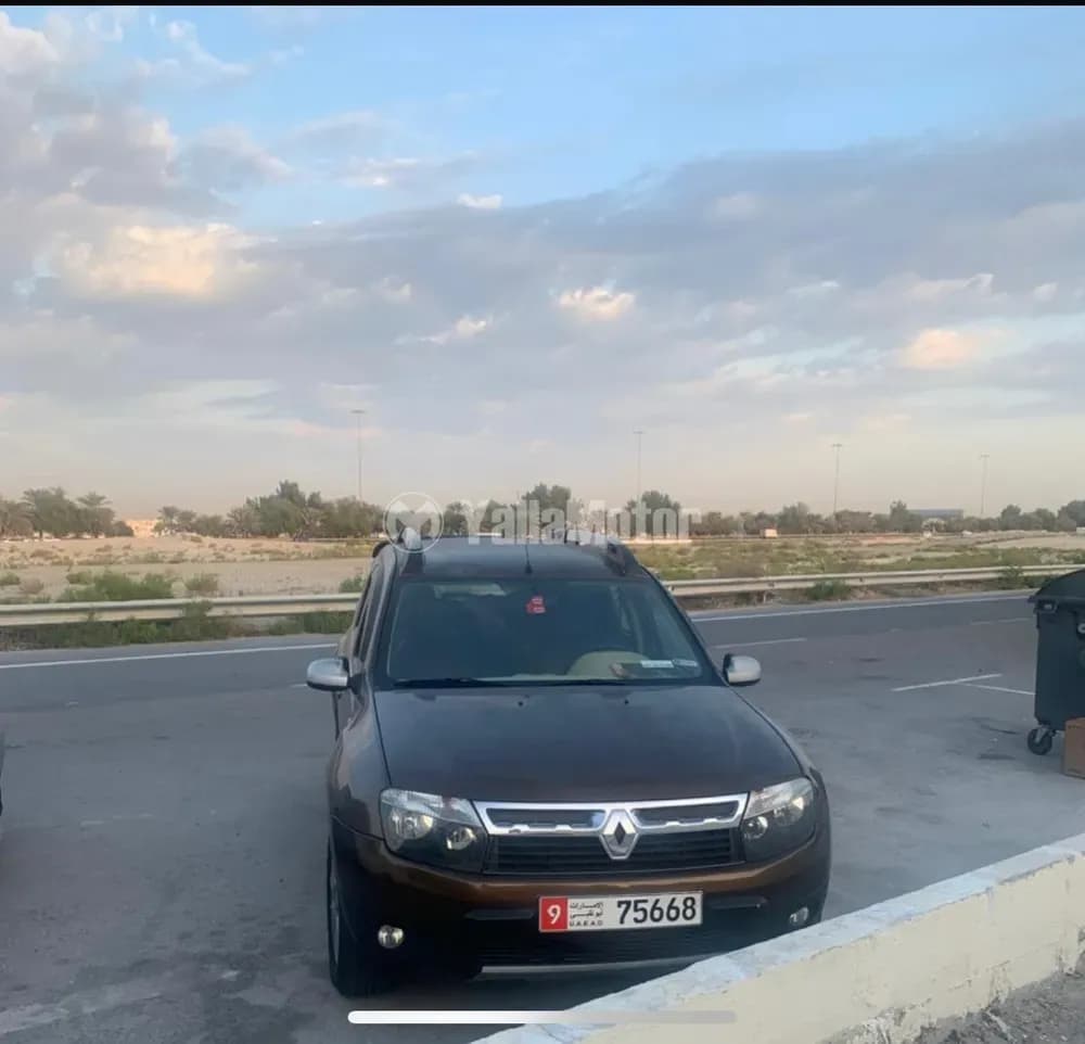 مستعملة رينو دستر 2.0L 2WD 2015
