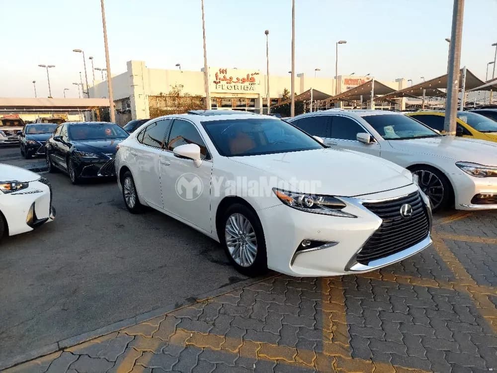 Used Lexus ES 350 4 door 3.5L 2014