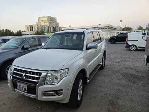 Used Mitsubishi Pajero GLS V6 2017 Used Mitsubishi Pajero GLS V6 2017 used_cars.forSale