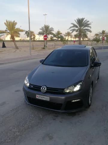 Used Volkswagen Golf R 2.0 TSI AWD 2011 Used Volkswagen Golf R 2.0 TSI AWD 2011 used_cars.forSale