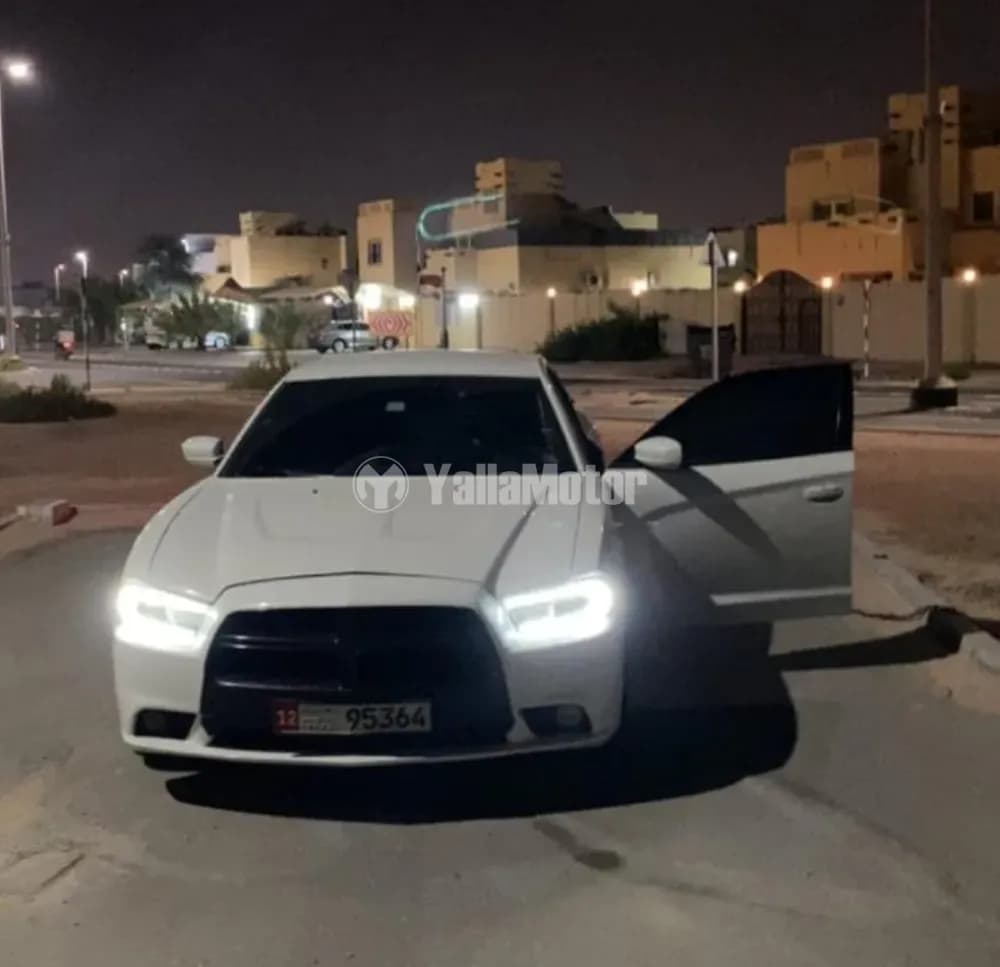 دودج تشارجر R/T Road Track 5.7L 2012 مستعملة