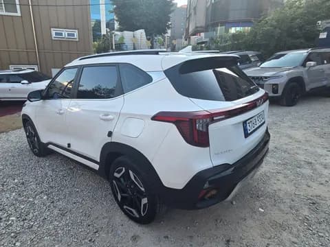 Used Kia Seltos 1.6L Full Option 2023 Used Kia Seltos 1.6L Full Option 2023 used_cars.forSale