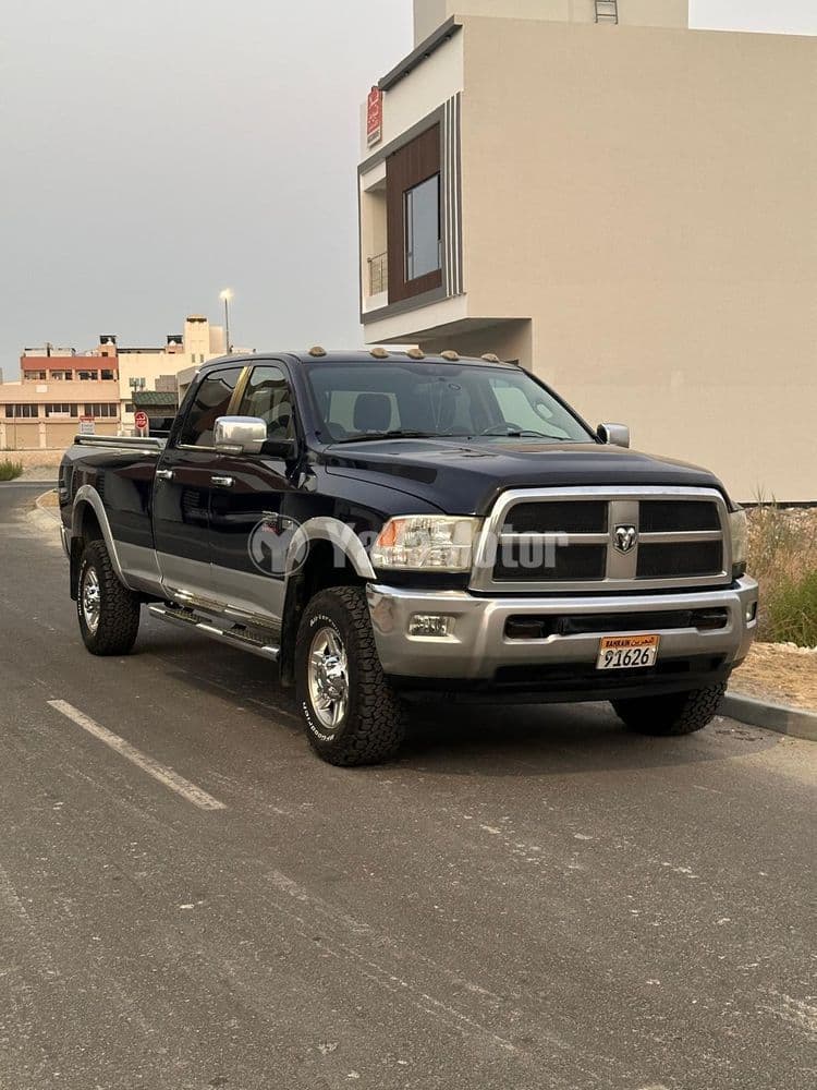 رام 2500 5.7 V8 VVT 2012 مستعملة