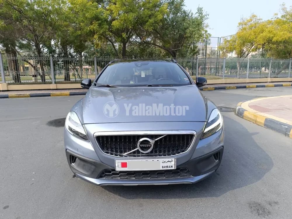 Used Volvo V40 2.0 T5 2019 Used Volvo V40 2.0 T5 2019 used_cars.forSale