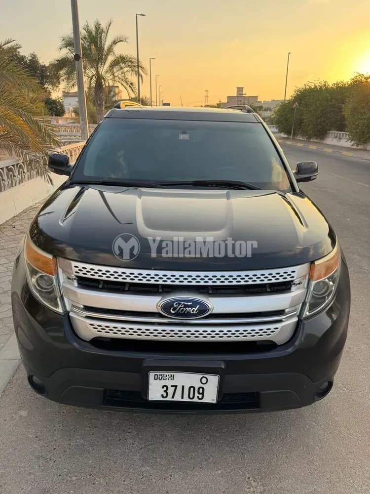 Used Ford Explorer 3.5L V6 XLT AWD Full Option 2014
