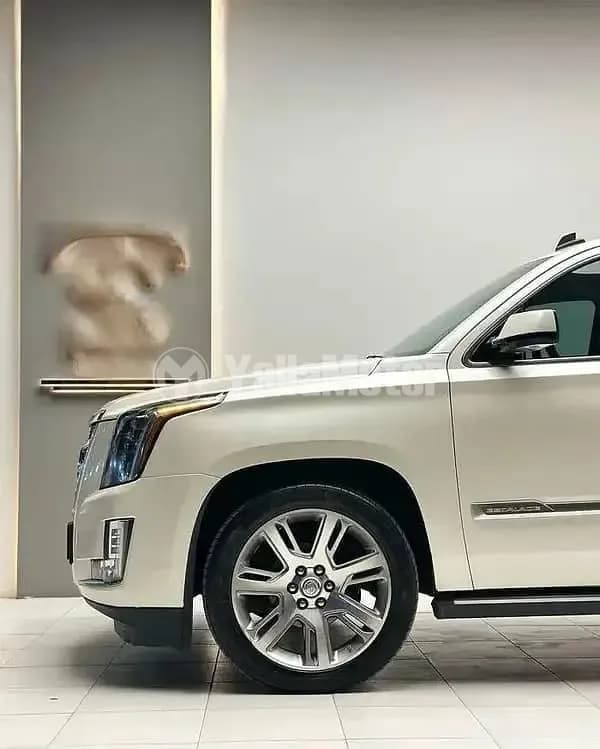 Used Cadillac ESCALADE 2015