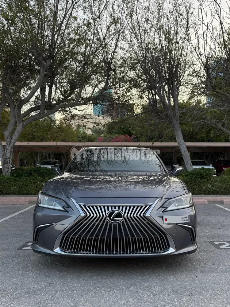Used Lexus ES 350 4 door 3.5L 2021