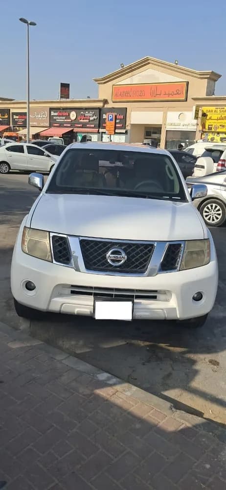 Used Nissan Pathfinder 2012