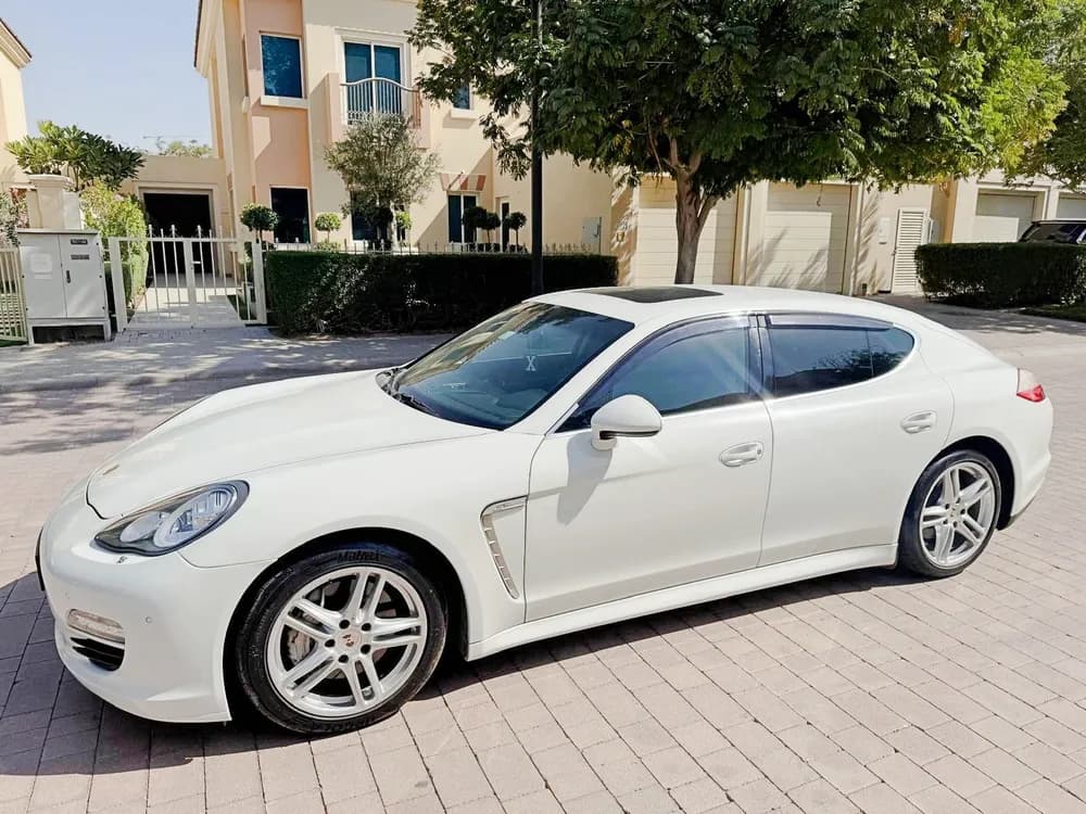 Used Porsche Panamera 4S 2014