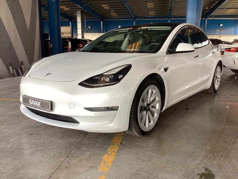 Used Tesla Model 3 2021