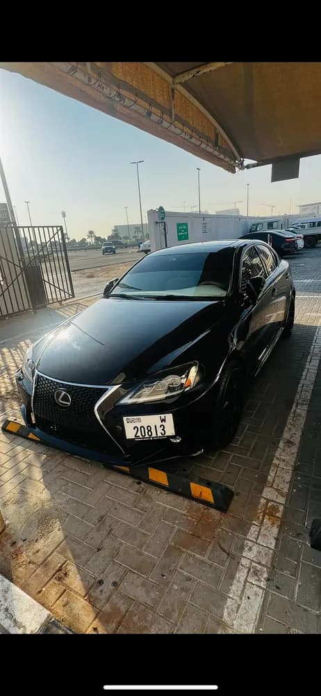 Used Lexus IS 300 4 door 3.0L 2009