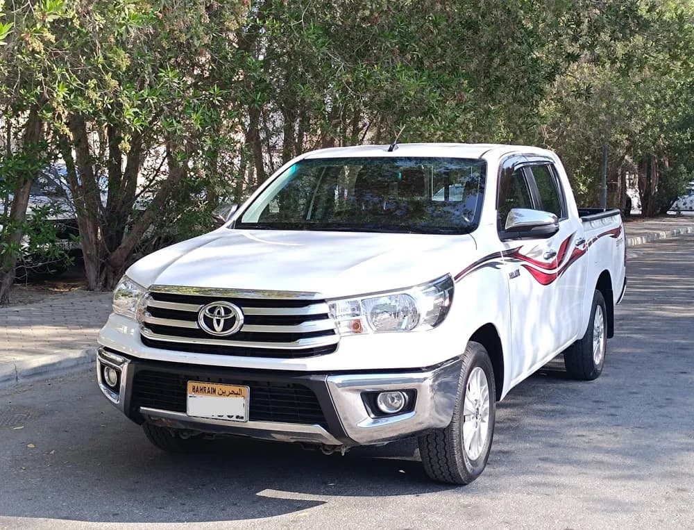 تويوتا هايلكس 2.7 Double Cab 4x2 2020 مستعملة