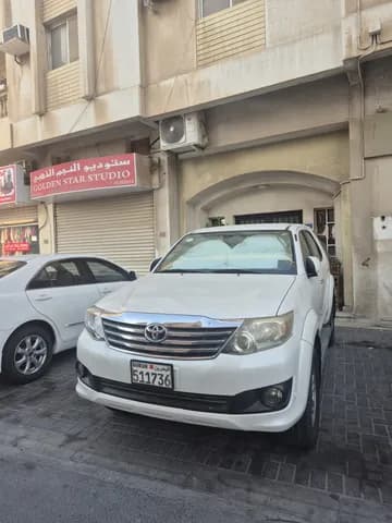 Used Toyota Fortuner 4.0L 2015 Used Toyota Fortuner 4.0L 2015 used_cars.forSale