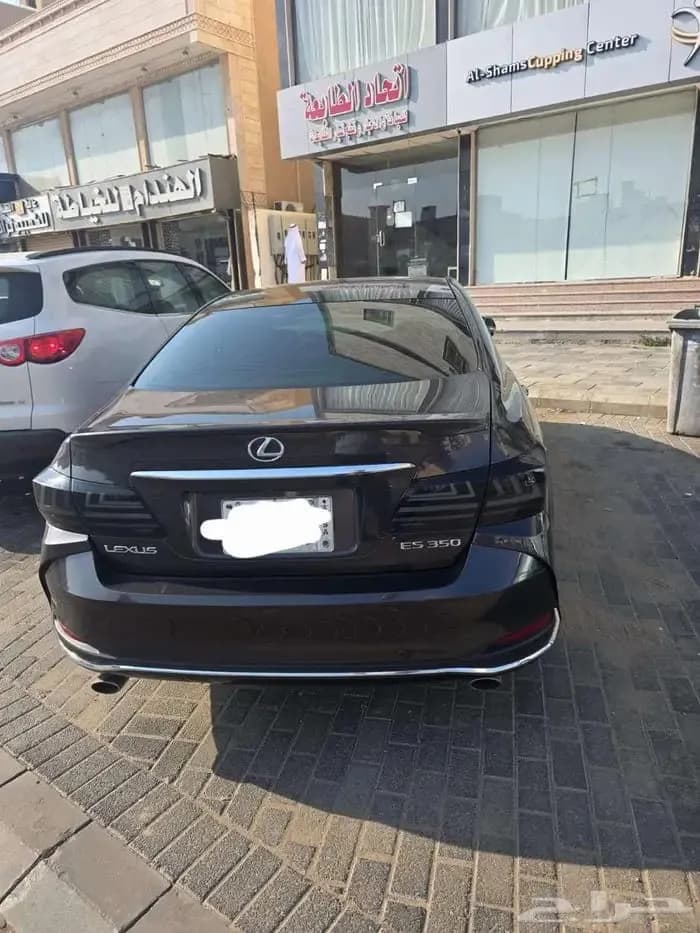 Used Lexus ES 350 4 door 3.5L 2011