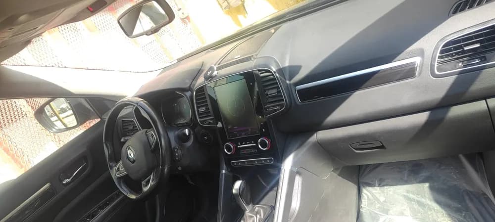 Used Renault Koleos 2.5L SE (4WD) 2018