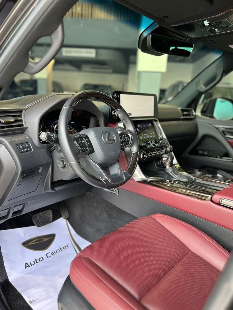 Used Lexus LX 600 Urban AWD 7-Seats 2022