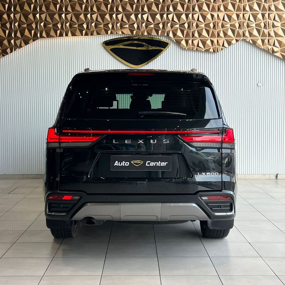 Used Lexus LX 600 Urban AWD 7-Seats 2022