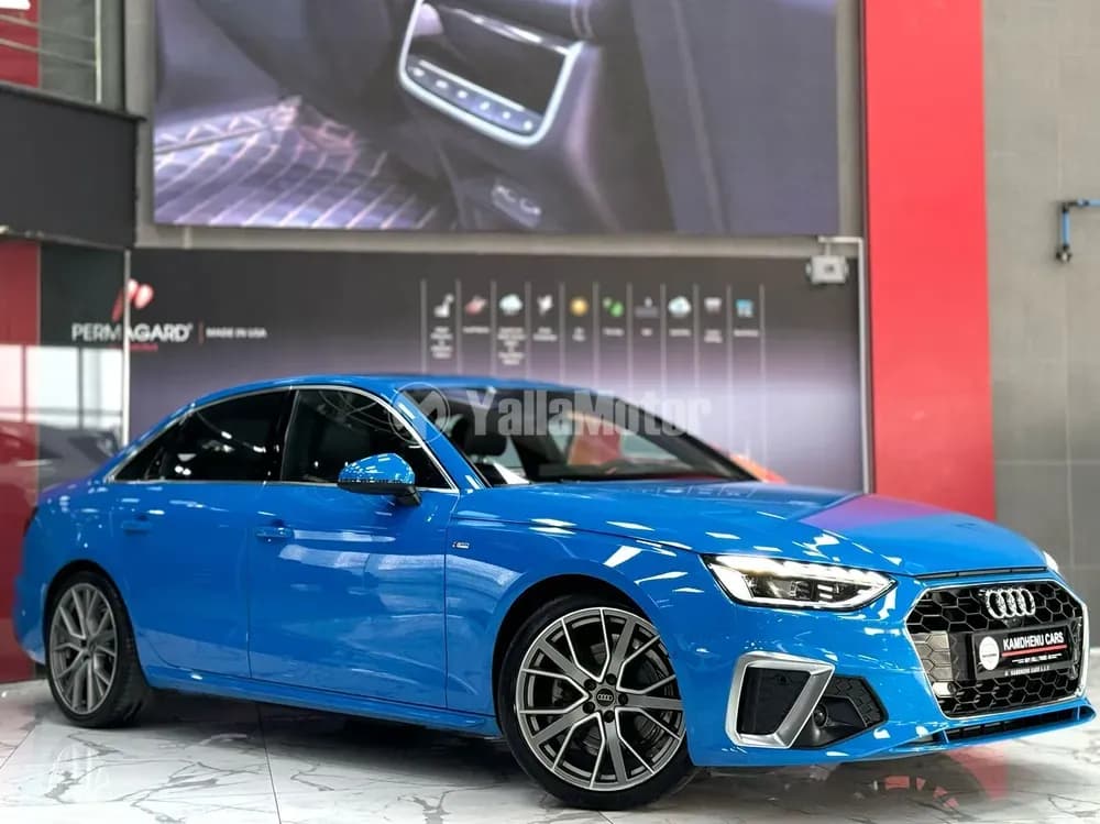 أودي أي4 2.0L 225 HP 2022 مستعملة