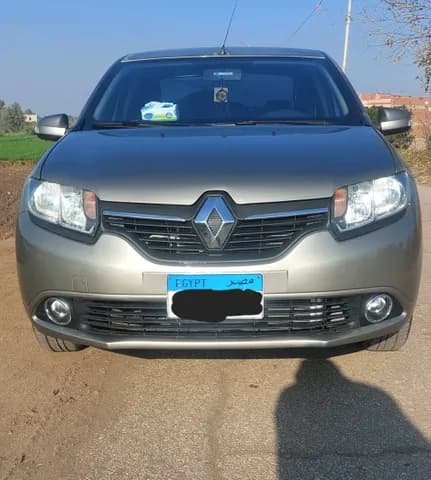 Used Renault Logan 4 Door 1.6L Manual 2015 Used Renault Logan 4 Door 1.6L Manual 2015 used_cars.forSale