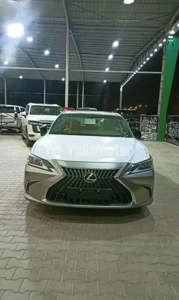 New Lexus ES 2024