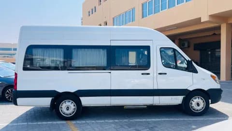 جاك Sunray 2.7T Passengar Bus 16 Seats 2024 مستعملة جاك Sunray 2.7T Passengar Bus 16 Seats 2024 مستعملة للبيع