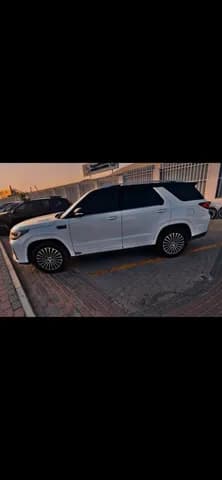 Used Changan CS95 2.0T Royal (7-Seater) AWD 2023 Used Changan CS95 2.0T Royal (7-Seater) AWD 2023 for sale