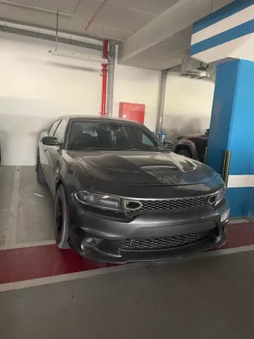 Used Dodge Charger 3.6L SXT Mid Option 2015 Used Dodge Charger 3.6L SXT Mid Option 2015 for sale