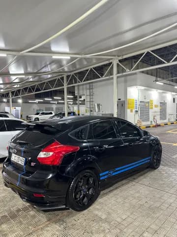 مستعملة فورد فوكس ST 2014 مستعملة فورد فوكس ST 2014 used_cars.forSale