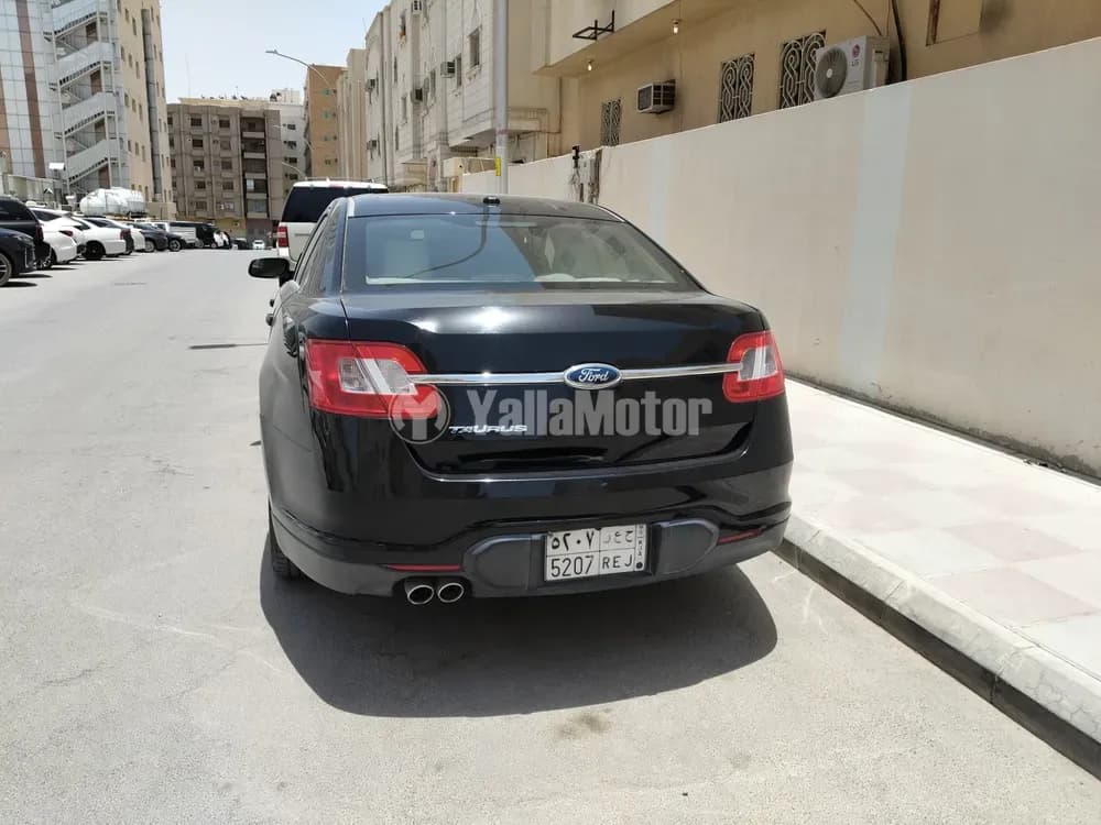 Used Ford Taurus 3.5L AWL 2012