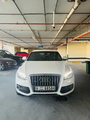 أودي كيو5 2.0L 211 HP 2014 مستعملة أودي كيو5 2.0L 211 HP 2014 مستعملة used_cars.forSale