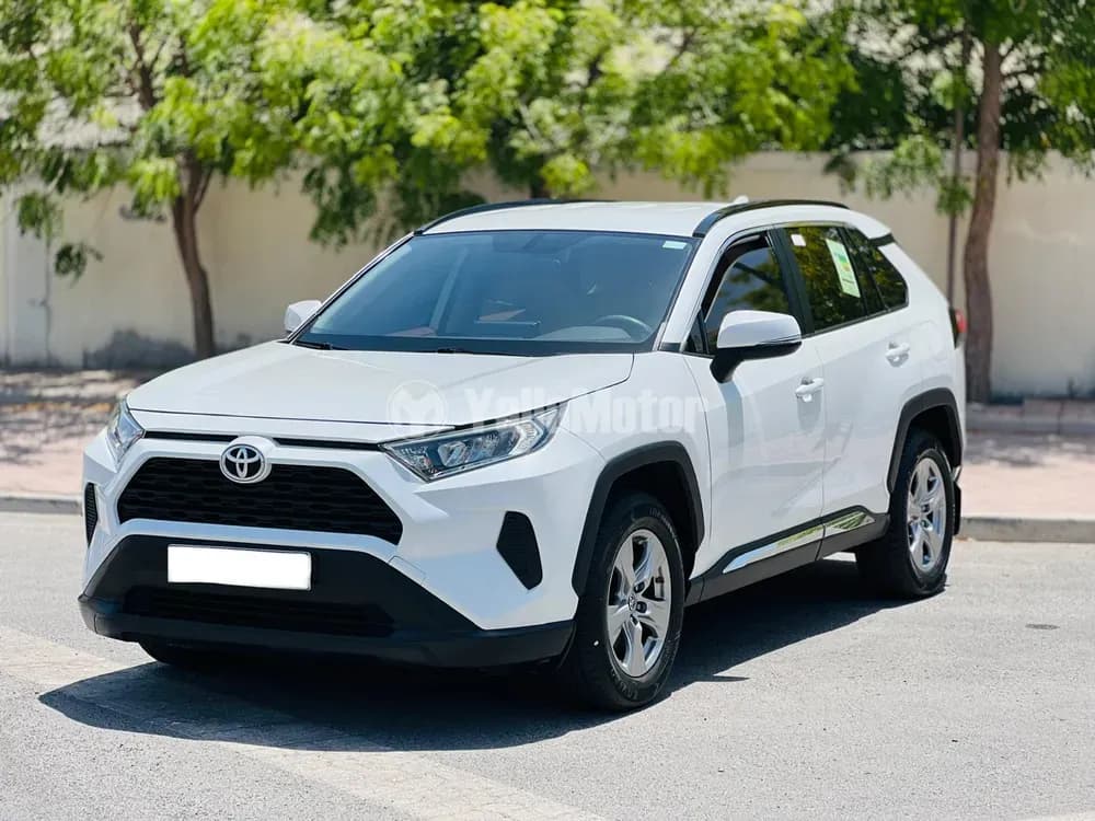 مستعملة تويوتا راف4 2.5L 2WD VX 2023