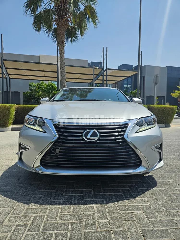 Used Lexus ES 350 4 door 3.5L 2016