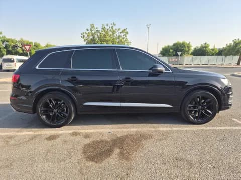 أودي كيو7 3.0L 333 HP 2016 مستعملة أودي كيو7 3.0L 333 HP 2016 مستعملة used_cars.forSale
