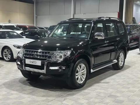 Used Mitsubishi Pajero 3.5L GLS 5 Door 2019 Used Mitsubishi Pajero 3.5L GLS 5 Door 2019 used_cars.forSale