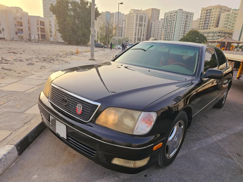 لكزس LS 400 2000 مستعملة