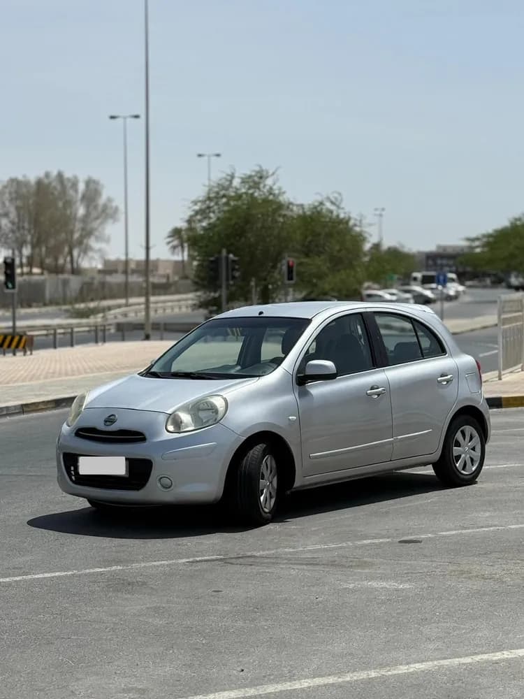 نيسان ميكرا 1.5L S 2015 مستعملة
