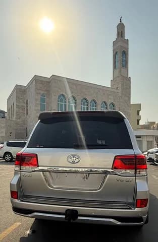 مستعملة تويوتا لاند كروزر 5.7 VXR 2018 مستعملة تويوتا لاند كروزر 5.7 VXR 2018 used_cars.forSale
