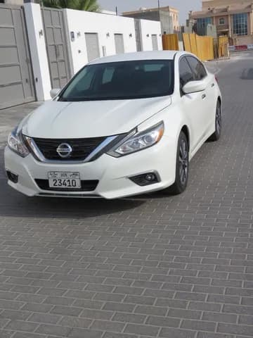 Used Nissan Altima 2.5 SV 2017 Used Nissan Altima 2.5 SV 2017 for sale
