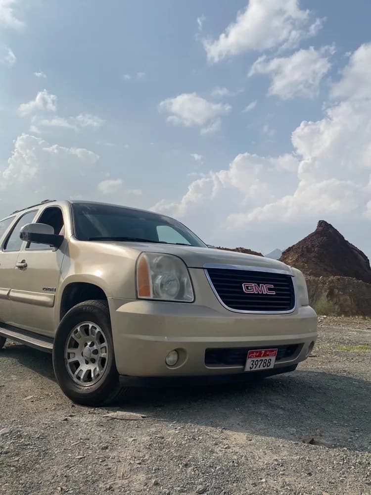 Used GMC Yukon 5.3 V8 AT4 AWD 2007