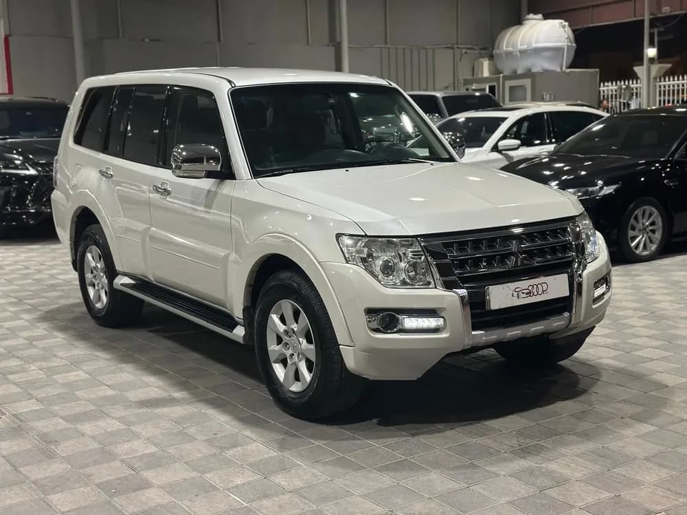 Used Mitsubishi Pajero 3.5L GLS 5 Door 2020 Used Mitsubishi Pajero 3.5L GLS 5 Door 2020 used_cars.forSale
