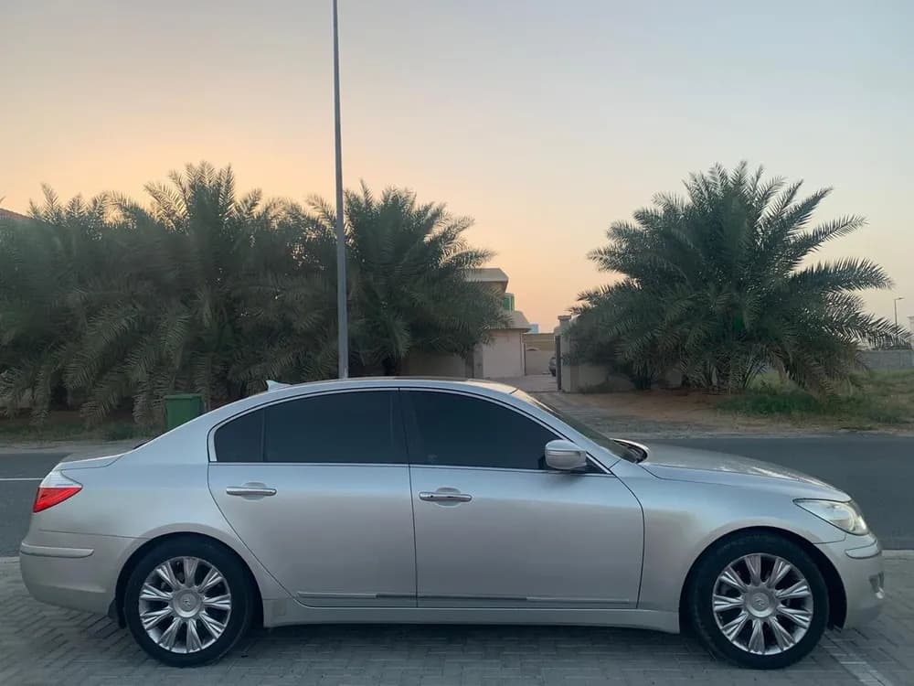 Used Hyundai Genesis 3.8L 2011