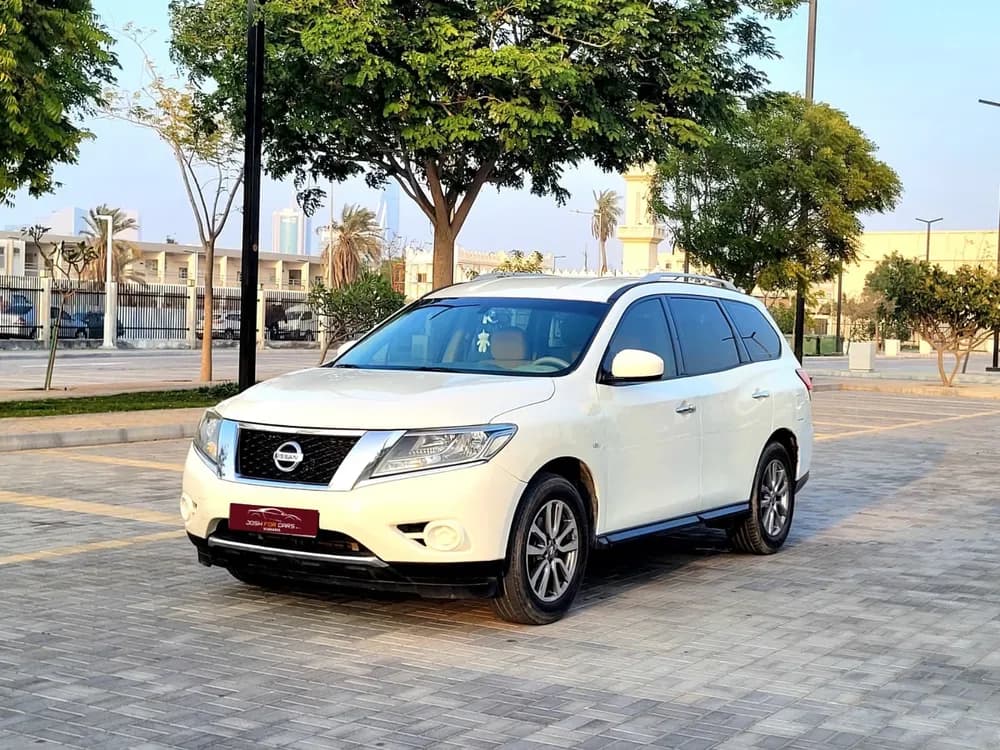 Used Nissan Pathfinder 3.5L SL 4WD 2015 Used Nissan Pathfinder 3.5L SL 4WD 2015 used_cars.forSale