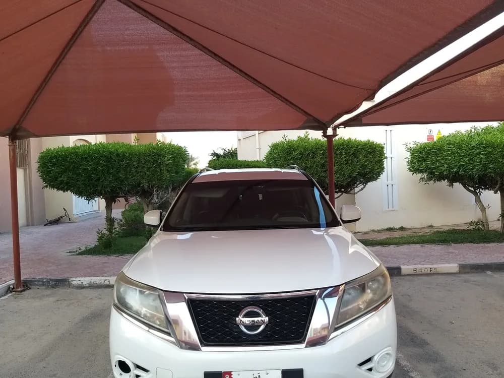 Used Nissan Pathfinder 3.5L S 4WD 2014