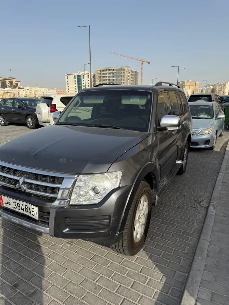 Used Mitsubishi Pajero GLS V6 2017